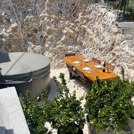 Krka Waterfalls Скрадин Екстериор снимка